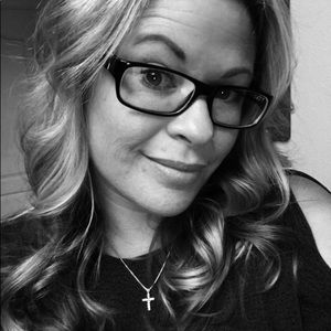 Meet your Posher, Alisha